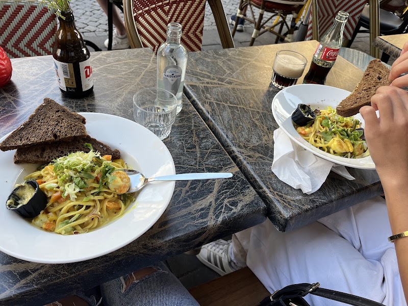 NUL73 Lunch en Diner Café - NUL73 Lunch en Diner Café Torenstraat 9, 5211 KK 's-Hertogenbosch, Netherlands