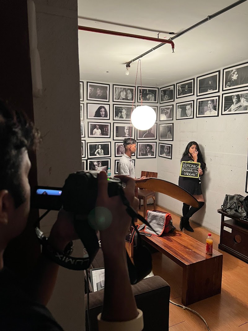 Jeff Goldberg School of Performing Arts at Iron Buzz Collective - Jeff Goldberg School of Performing Arts at Iron Buzz Collective Matsyalaya Bungalow, Chimbai Village, Bandra West, Mumbai, Maharashtra 400050, India