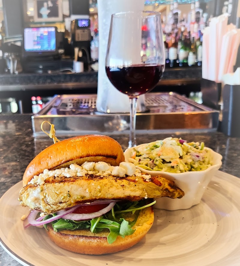 The Grille at Runways - The Grille at Runways, 18421 Henson Blvd, Hagerstown, MD 21742, USA