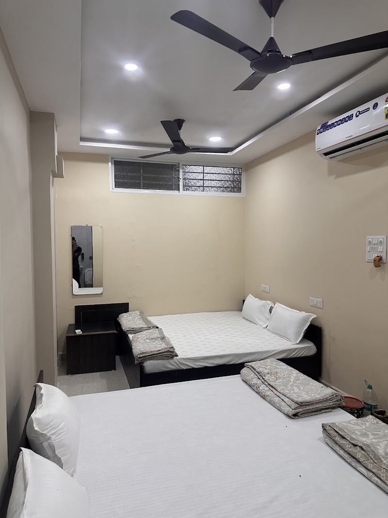 Rudrasagar Homestay - Rudrasagar Homestay 12, Ravi Shankar Nagar, Suraj Nagar, Ujjain, Madhya Pradesh 456006, India