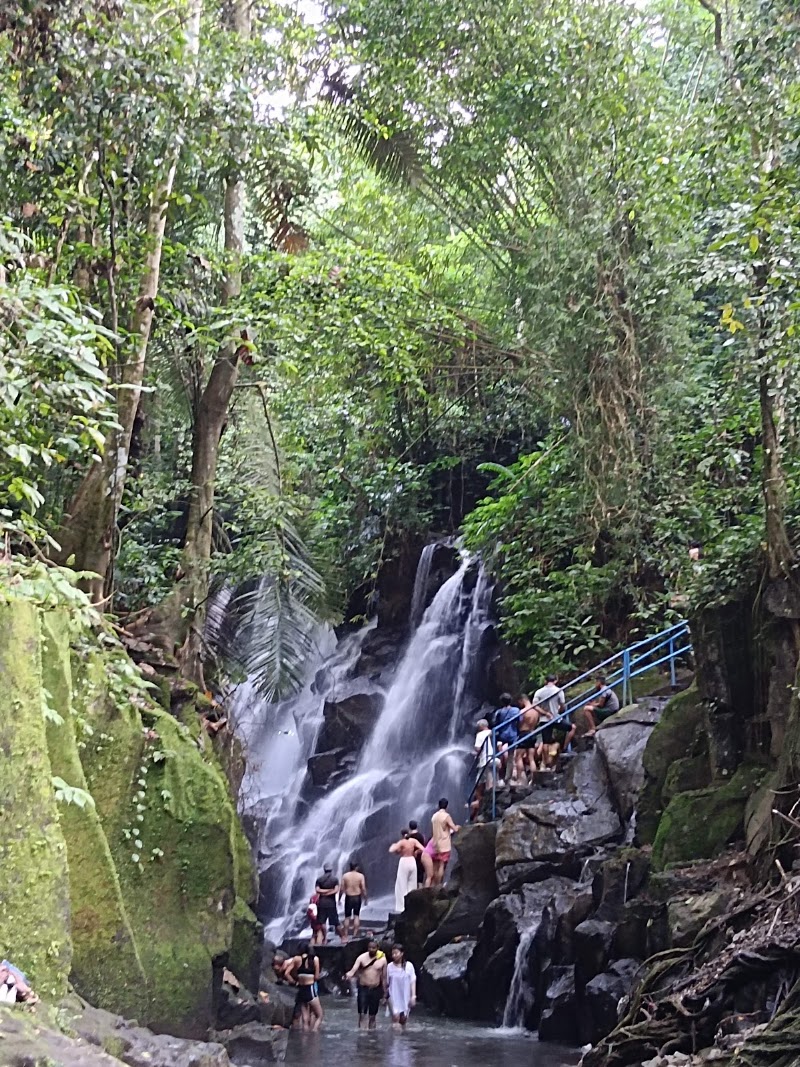 Kanto Lampo Waterfall - Kanto Lampo Waterfall Jl. Kanto Lampo Waterfall, Beng, Kec. Gianyar, Kabupaten Gianyar, Bali 80513, Indonesia