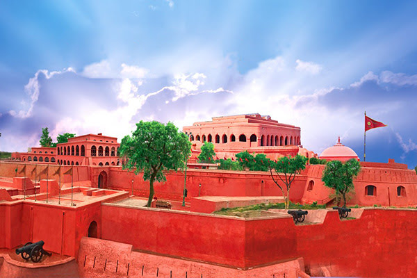 Gobindgarh Fort - Gobindgarh Fort Old Cantt Road, Vijay Chowk, inside Lohgarh Chowk, Gobind Garh Fort, Amritsar, Punjab 143001, India
