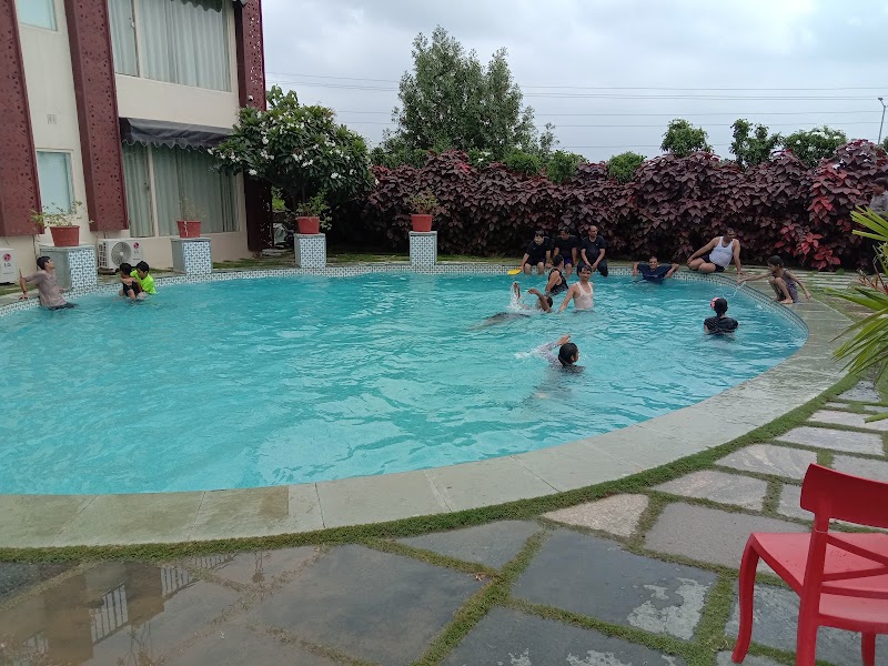 PARIM PARK RESORT & SUITES - PARIM PARK RESORT & SUITES Survey No 398, Sukher Bypass, 200, Feet Road, Udaipur, Sukher, Rajasthan 313001, India