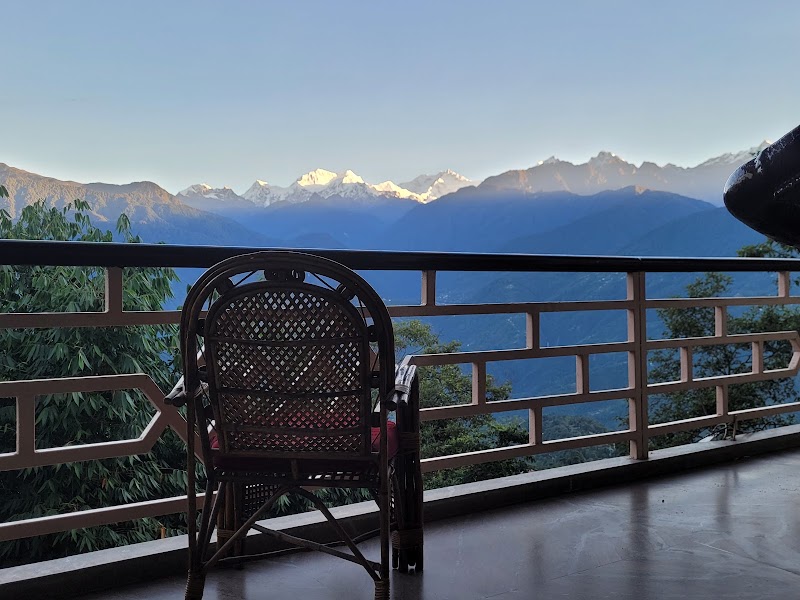 Hotel Ace Pine Valley Upper Pelling - Hotel Ace Pine Valley Upper Pelling Chung, Pong Road, beside Bharat Petrol Pump, Pelling, Pelling City, Sikkim 737113, India