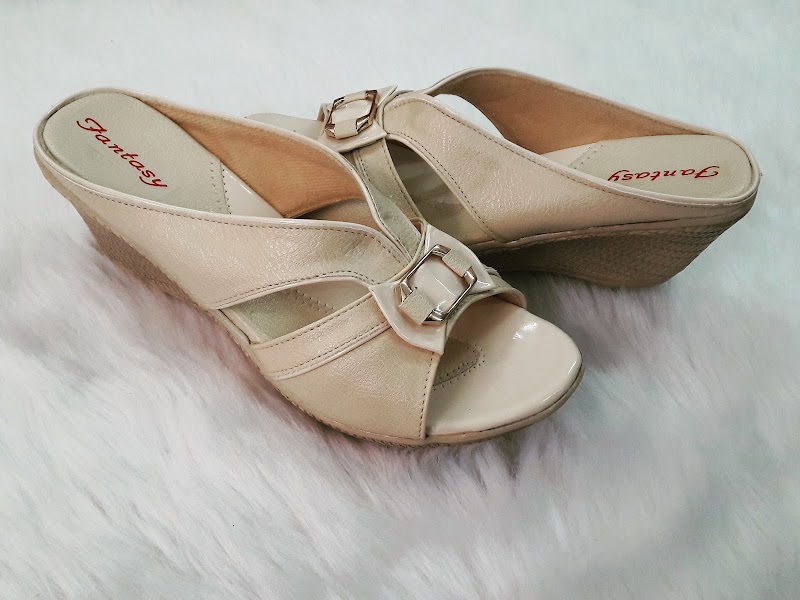 Simran footwear - sf - Simran footwear - sf, shop -114 , pagaria complex , arihant tower raipur ( c.g, Pandri, Raipur, Chhattisgarh 492004, India