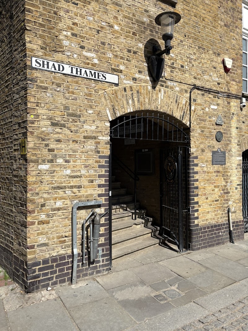 Horselydown Old Stairs - Horselydown Old Stairs, 48 Shad Thames, London SE1 2LY, UK