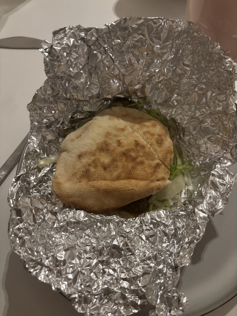 Snackbar Shoarma Bergweg - Snackbar Shoarma Bergweg, Bergweg 264B, 3035 BS Rotterdam, Netherlands