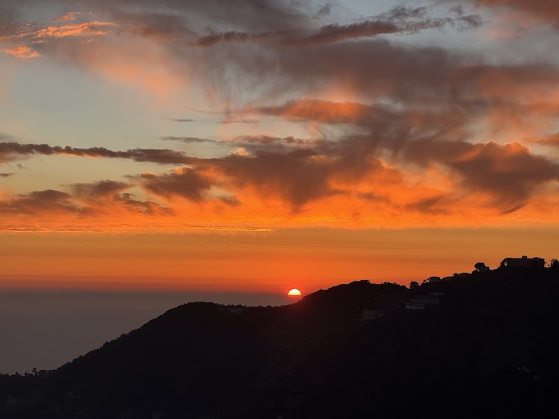 Horizon Villa Mussoorie - Horizon Villa Mussoorie, Sylverton Estate, Kulri, The Mall Road, Mussoorie, Uttarakhand 248179, India