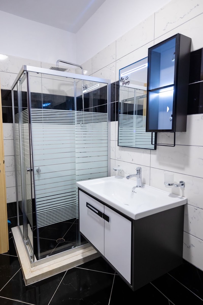 Gaia's Apartments Vlore - Gaia's Apartments Vlore, CFHW+P7J odeon residenc, Vlora 9401, Albania