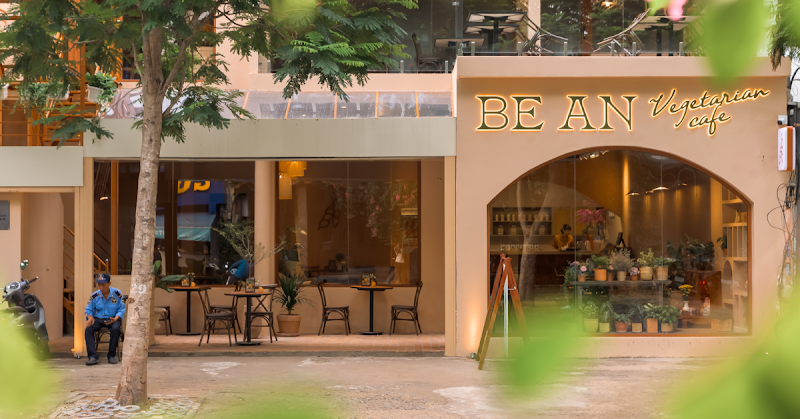 Be An Vegetarian Café