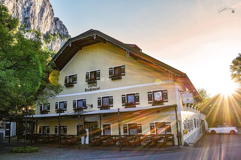 Gasthof Drachenwand - Gasthof Drachenwand St. Lorenz 46, 5310 St. Lorenz, Austria