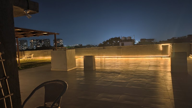 Housr 46 M2K Corp Near Park Hospital