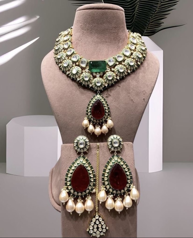 Shri Shyam Baba Jewellers - Shri Shyam Baba Jewellers 152, Haldion Ka Rasta, near Bullion building, 1st crossing, Johari Bazar, Jaipur, Jaipur Nagar Nigam Area, Rajasthan 302003, India