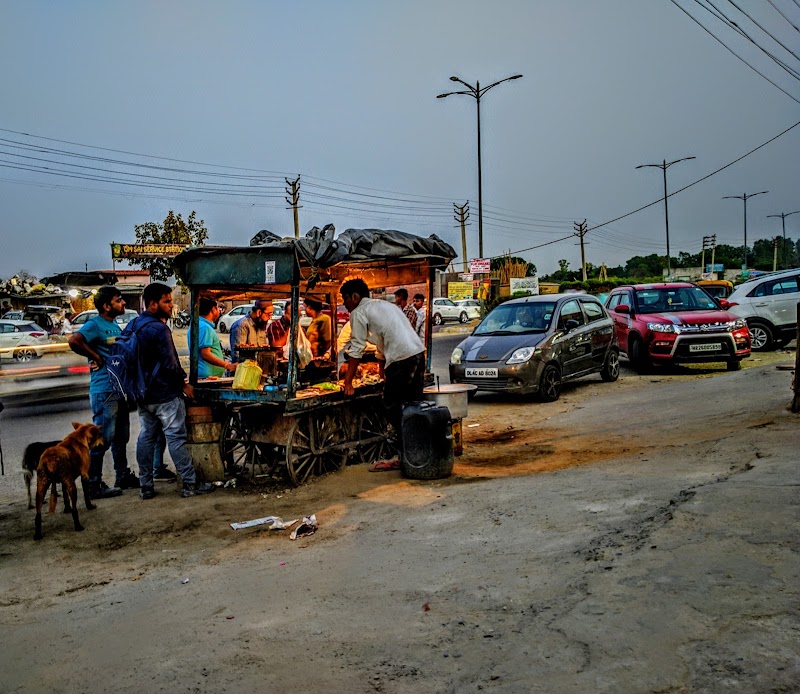 Gwal Pahari - Gwal Pahari Gwal Pahari, New Delhi, India