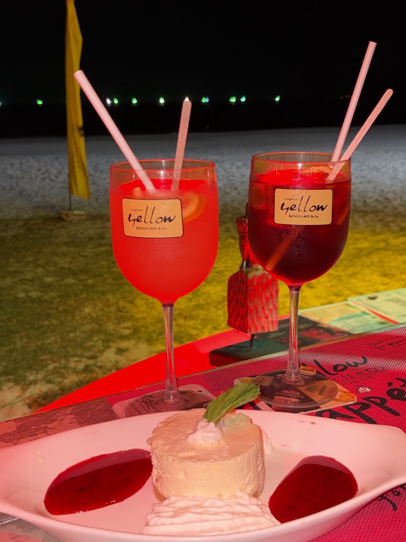 Yellow Beach Club Langkawi - Yellow Beach Club Langkawi, Jalan Pantai Cenang, Pantai Cenang, 07000 Langkawi, Kedah, Malaysia