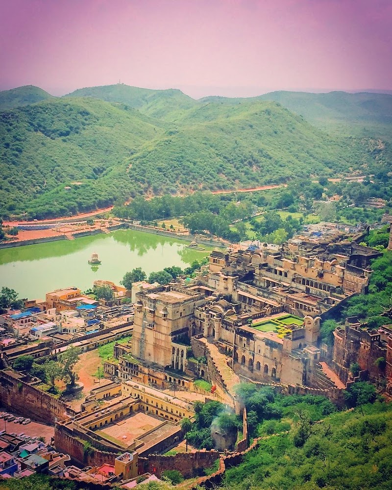 Taragarh Fort - Taragarh Fort, Taragarh Rd, Taragarh, Ajmer, Rajasthan 305001, India