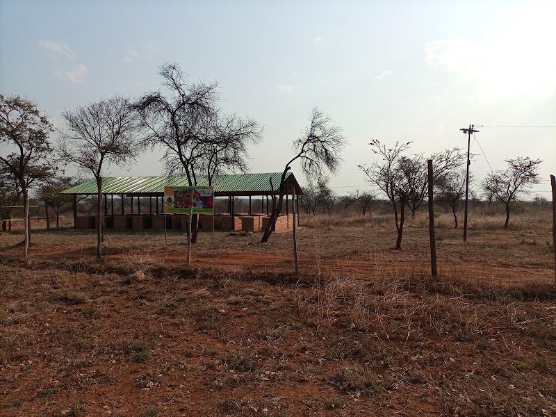 Tshabala Game Sanctuary - Tshabala Game Sanctuary, QH5C+QX3, Matopos Rd, Bulawayo, Zimbabwe