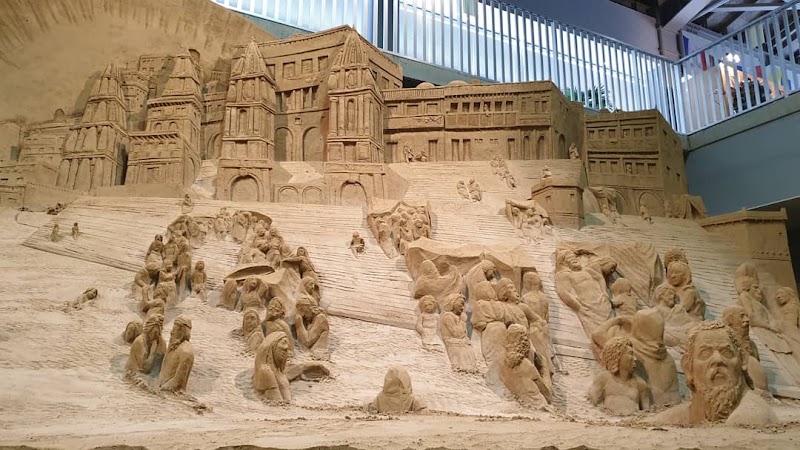 The Sand Museum - The Sand Museum, Japan, 〒689-0105 Tottori, Fukubechō Yuyama, ２０８３−１７ 鳥取砂丘砂の美術館