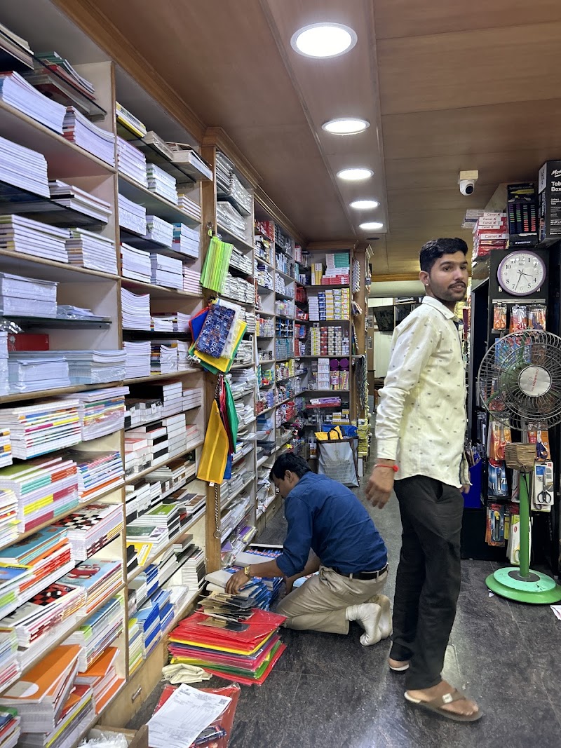Reliance Stationery World - Reliance Stationery World, Sri Krishna Building, 20, Avenue Rd, opp. SBI Bank, near Mysore Bank Circle, Entrance, Nagarathpete, Bengaluru, Karnataka 560002, India