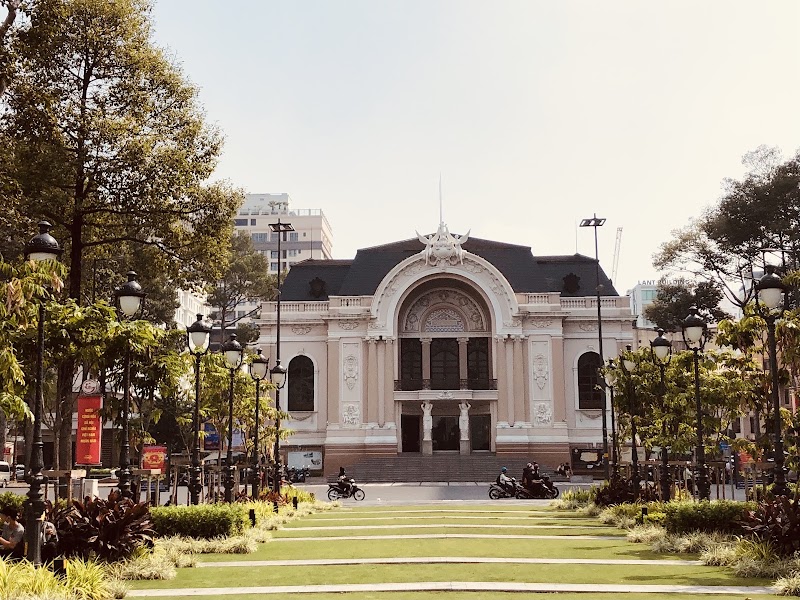 Saigon Opera House - Saigon Opera House, 07 Công trường Lam Sơn, Sài Gòn, Hồ Chí Minh 700000, Vietnam