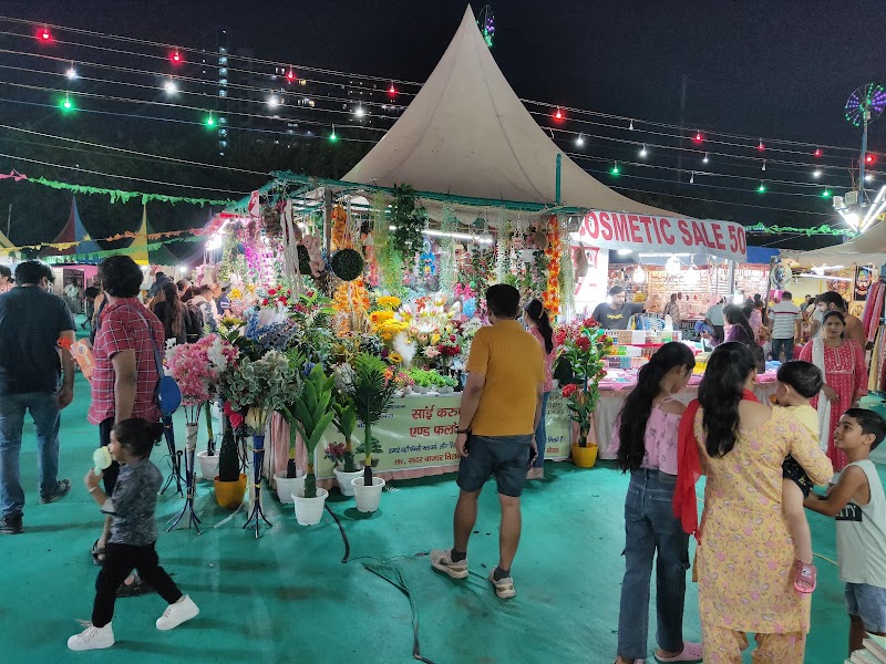Gaur City Area Mela Ground - Gaur City Area Mela Ground 804, Gaur City 1, Center, Sector 4, Greater Noida, Ghaziabad, Uttar Pradesh 201318, India