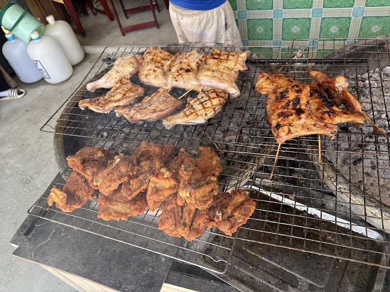Ba Nid’s Isan Food - Ba Nid’s Isan Food QX38+V85, Ko Pha-ngan, Ko Pha-ngan District, Surat Thani 84280, Thailand