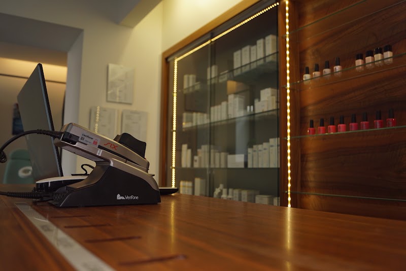 L-Kosmetik & podologische Fußpflege - L-Kosmetik & podologische Fußpflege Schöpfstraße 4a, 6020 Innsbruck, Austria
