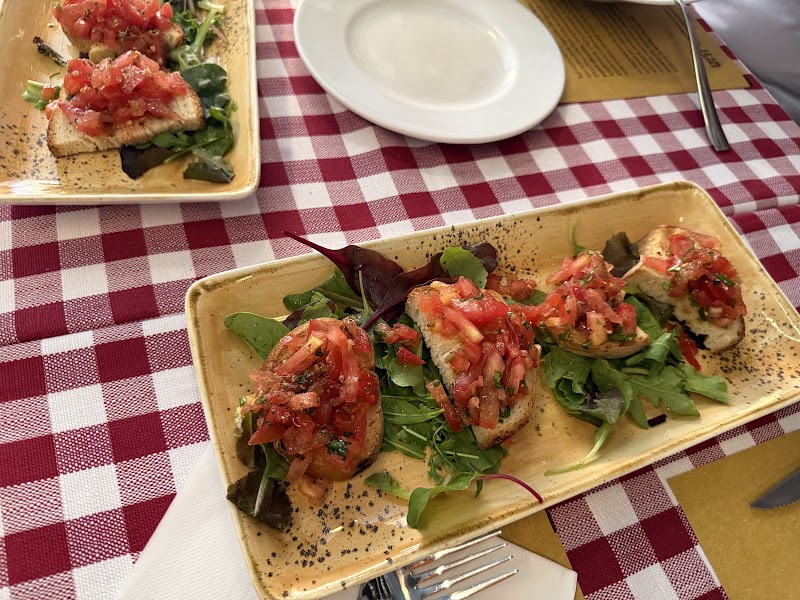 Osteria Le Pietre - Piazza de Pitti Firenze - Osteria Le Pietre - Piazza de Pitti Firenze Piazza de' Pitti, 7, 50125 Firenze FI, Italy