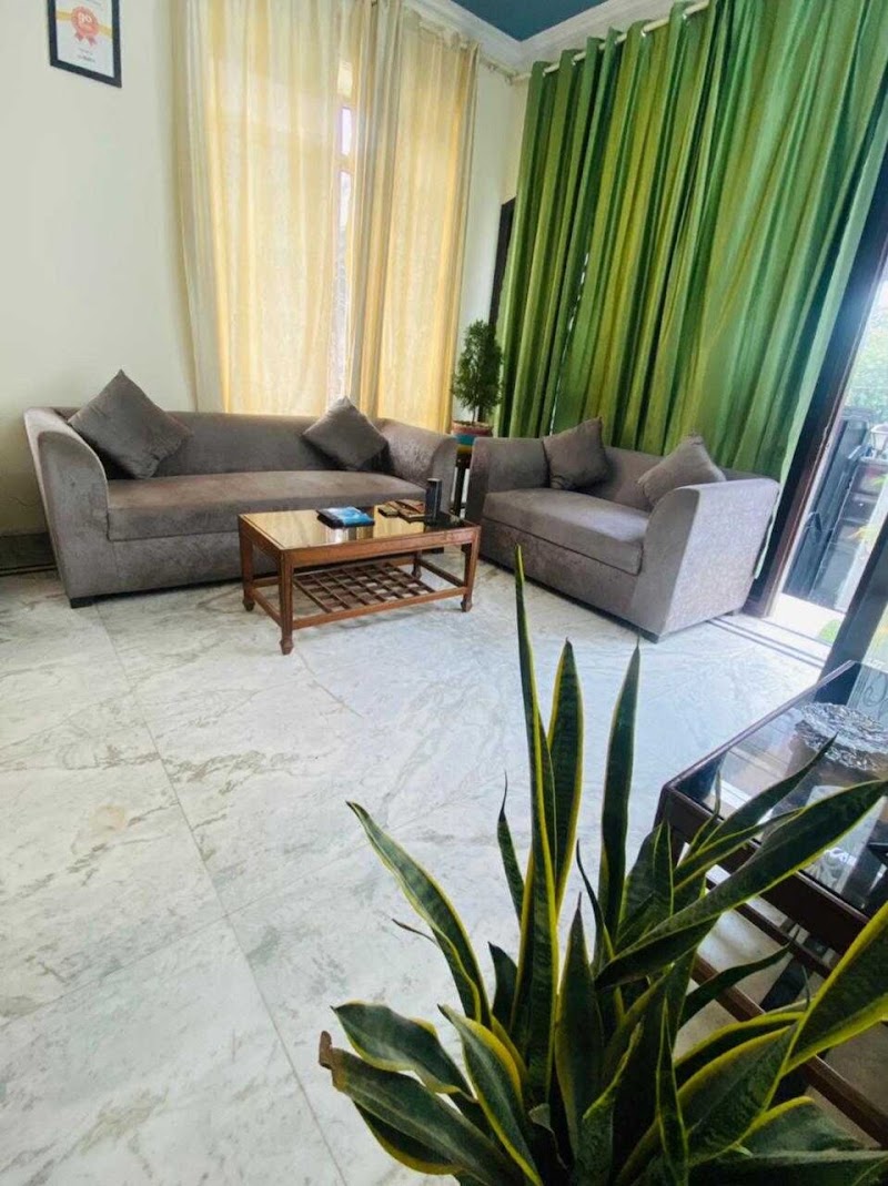 Hotel O by OYO DIAMOND TREE SECTOR 49 NOIDA NEAR PRAYAG HOSPITAL - Hotel O by OYO DIAMOND TREE SECTOR 49 NOIDA NEAR PRAYAG HOSPITAL A-5, Noida, D Block, Baraula, Sector 49, Noida, Uttar Pradesh 201304, India