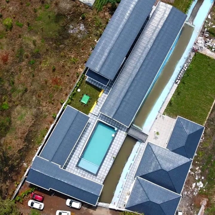Canal Touch Resort