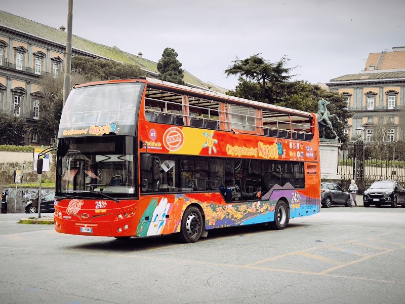 Naples City Sightseeing - Naples City Sightseeing, Largo Castello, P.za Municipio, 80100 Napoli NA, Italy