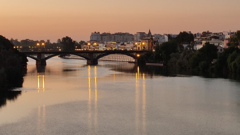 Triana Bridge - Triana Bridge, Puente de Isabel II, 30, 41010 Sevilla, Spain