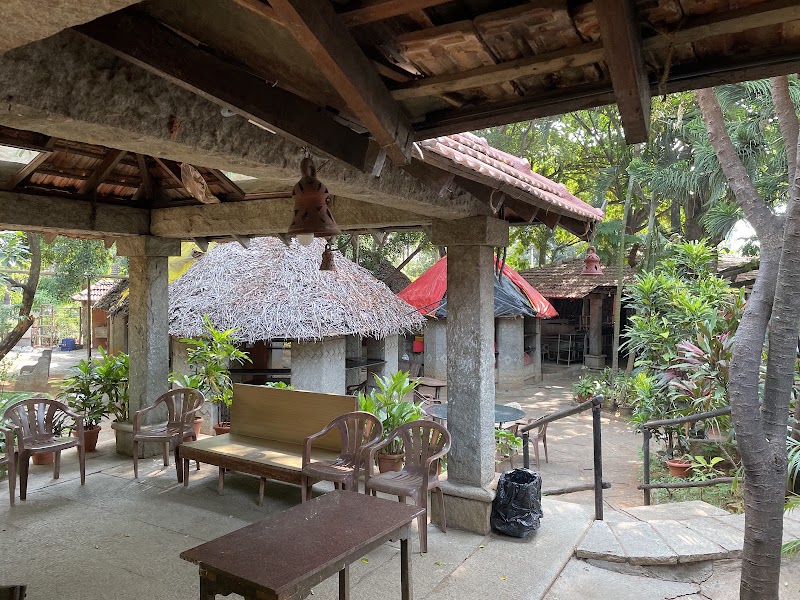 Kamat Lokaruchi Veg Restaurant- Ramanagara - Kamat Lokaruchi Veg Restaurant- Ramanagara P722+4M7 Janapada Loka, near Archakarahalli, Doddamannugudde Forest, Karnataka 562159, India