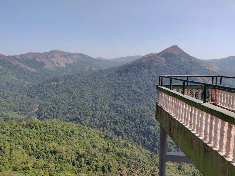 Bisile Ghat View Point - Bisile Ghat View Point PM6V+9P2, Bisle Ghat Rd, Arini, Karnataka 573123, India
