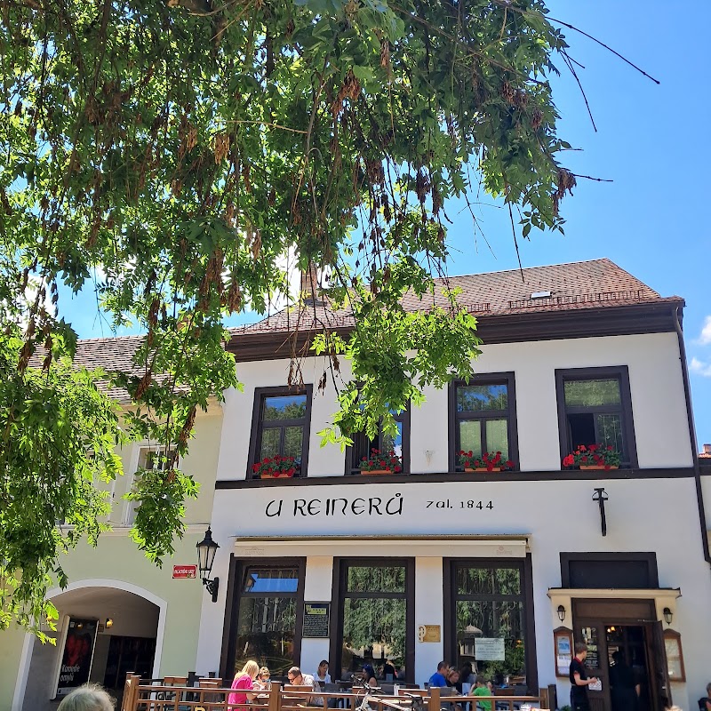 Restaurant U Reinerů - Restaurant U Reinerů Palackého sady 98, 397 01 Písek-Písek 1, Czechia
