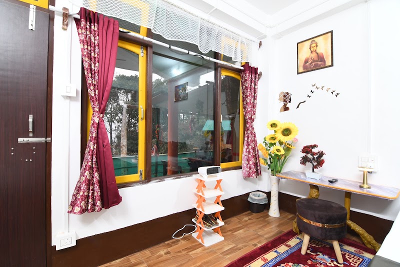 Mountain Retreat Ecostay - Mountain Retreat Ecostay, 2FV2+F42, Upper Chhibo, Kalimpong, West Bengal 734301, India