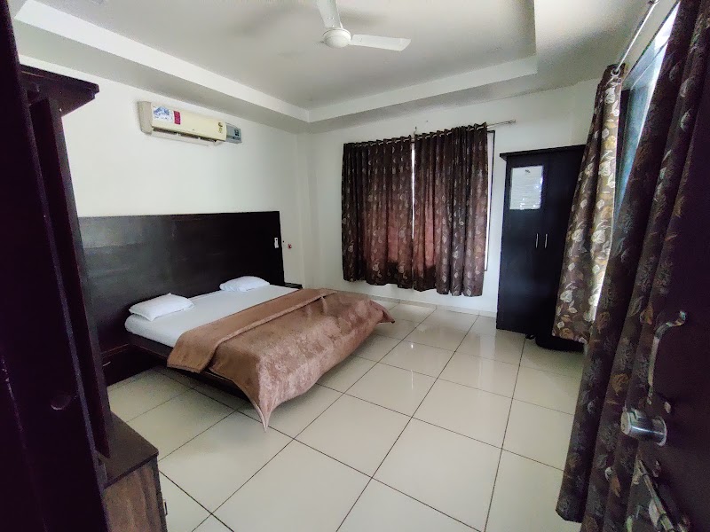 TWIN VILLA - TWIN VILLA, Twin Villas, Road, Igatpuri, Maharashtra 422403, India