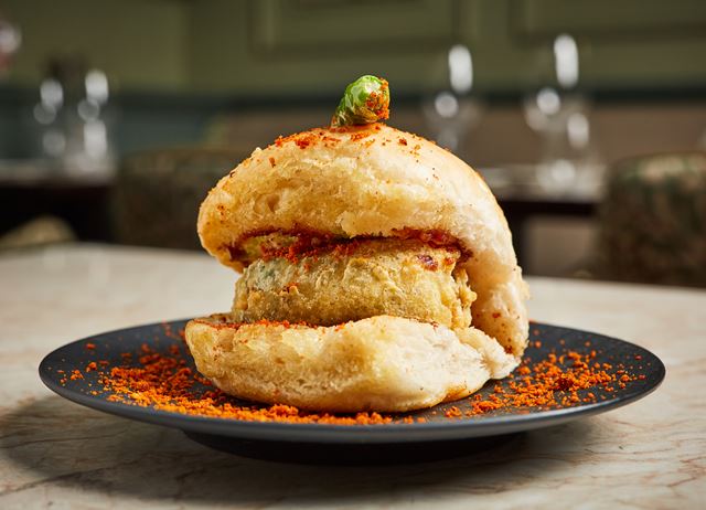 Chourasiya Best Vada Pav - Chourasiya Best Vada Pav Arthur Road, Table Land Rd, Bhim Nagar, Panchgani, Maharashtra 412805, India