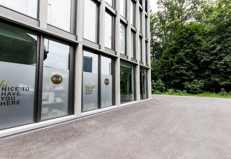 B&B HOTEL Zurich East Wallisellen - B&B HOTEL Zurich East Wallisellen Richtistrasse 6, 8304 Wallisellen, Switzerland