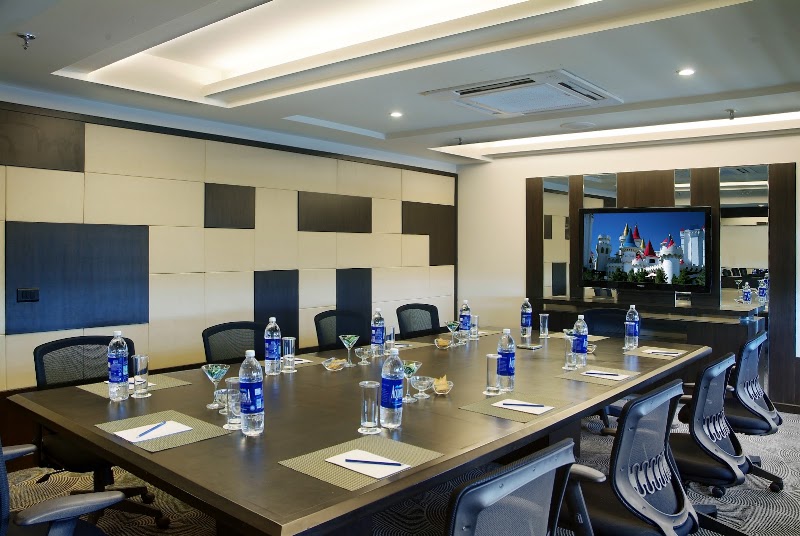Goldfinch Hotel Delhi NCR - Goldfinch Hotel Delhi NCR 74/2A, Lakkarpur, Sector 39, Faridabad, Haryana 121009, India