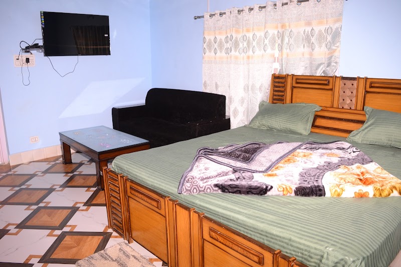 HIRA HILL VIEW GUEST HOUSE BHADERWAH - HIRA HILL VIEW GUEST HOUSE BHADERWAH, HIRA HILL VIEW GUEST HOUSE, opposite NEW BUS STAND, Bhaderwah, Forest Block, 182222