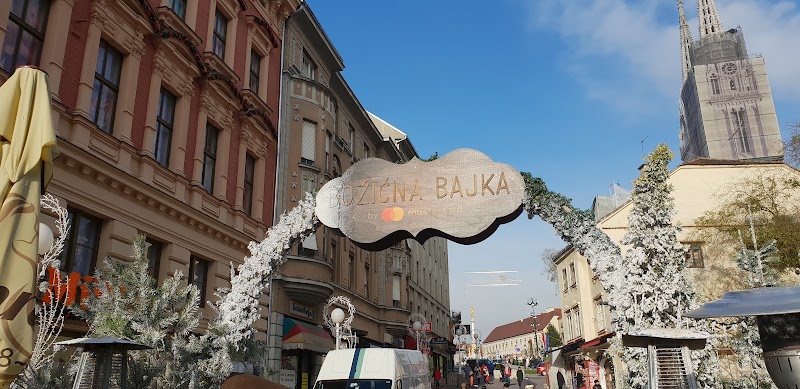 Ban Josip Jelačić Statue - Ban Josip Jelačić Statue Trg bana Josipa Jelačića 15, 10000, Zagreb, Croatia