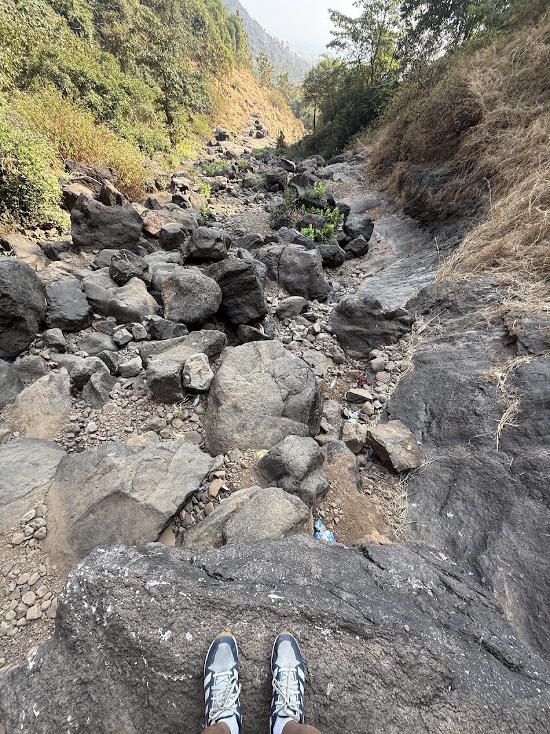 Bhivpuri Waterfall Trek Starting Point - Bhivpuri Waterfall Trek Starting Point X85F+9M7, dist, Koshane, Umroli, Maharashtra 410201, India