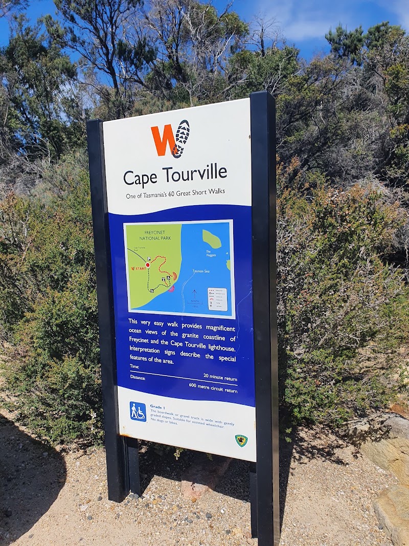 Cape Tourville Lighthouse - Cape Tourville Lighthouse, Coles Bay TAS 7215, Australia