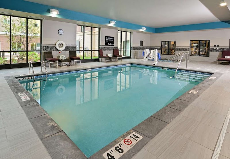 Hampton Inn & Suites Des Moines Downtown - Hampton Inn & Suites Des Moines Downtown, 120 SW Water St, Des Moines, IA 50309, USA