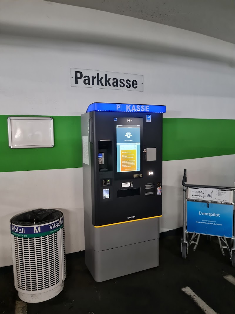 Terminal Parken P7 - Terminal Parken P7, Terminalstraße Mitte, 85356 München-Flughafen, Germany