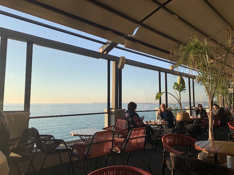 Miramare Restaurant - Miramare Restaurant, Near Goverment Residence Vlore AL, Vlora 8402, Albania