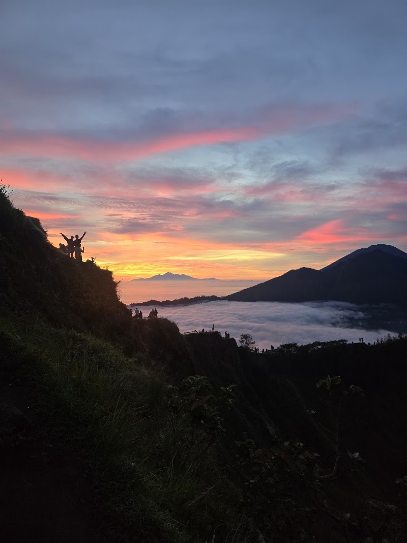 Mount Batur sunrise Trekking - Mount Batur sunrise Trekking Jalan batur selatan, Batur Tengah, Kec. Kintamani, Kabupaten Bangli, Bali 80352, Indonesia