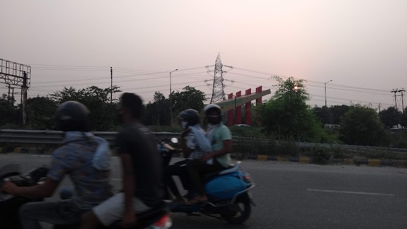 Hindon Bridge - Hindon Bridge M9PR+5W7, Raj Nagar Extension - Loni Bypass Rd, Sahibabad, Ghaziabad, Uttar Pradesh 201007, India