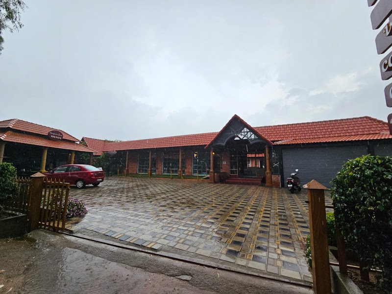Manu Mess - Manu Mess, K S R T C, OPP ROAD, MASEEDI MUMBAGA KALAMANAGUDI, Temple Rd, Malavalli, Karnataka 571430, India